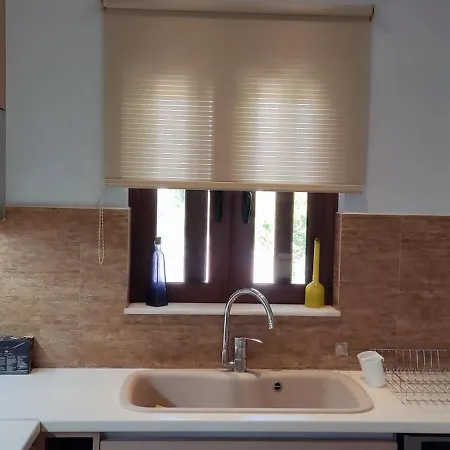 Villa Villamelydron *