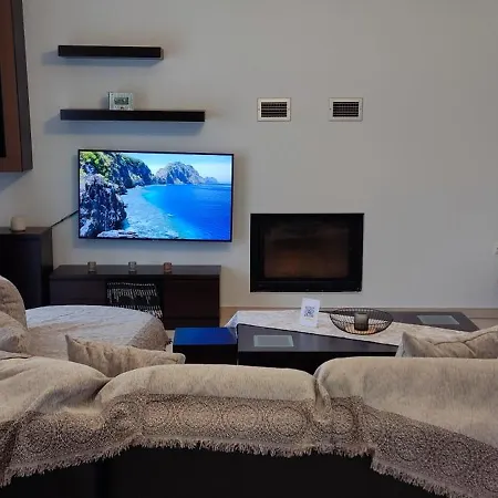 Villamelydron * Náuplia