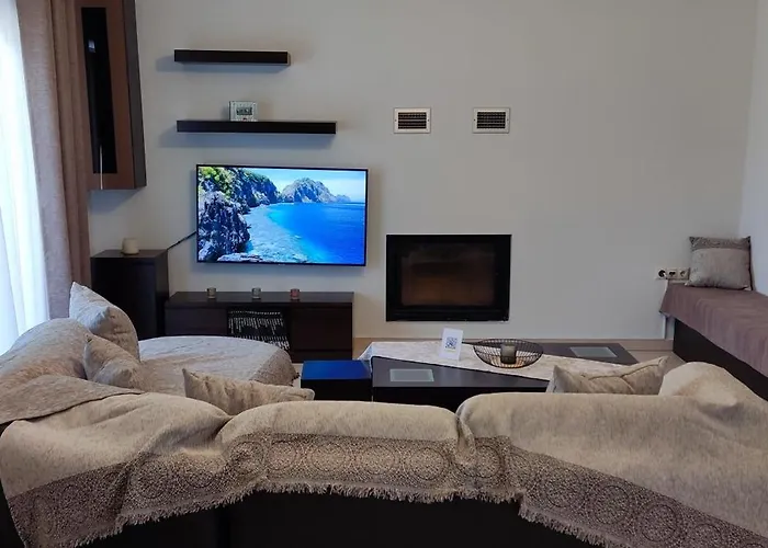 Villamelydron * Nauplion